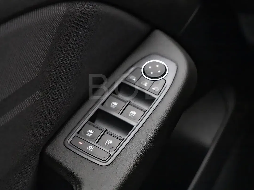Renault Clio - Thumbnail 13