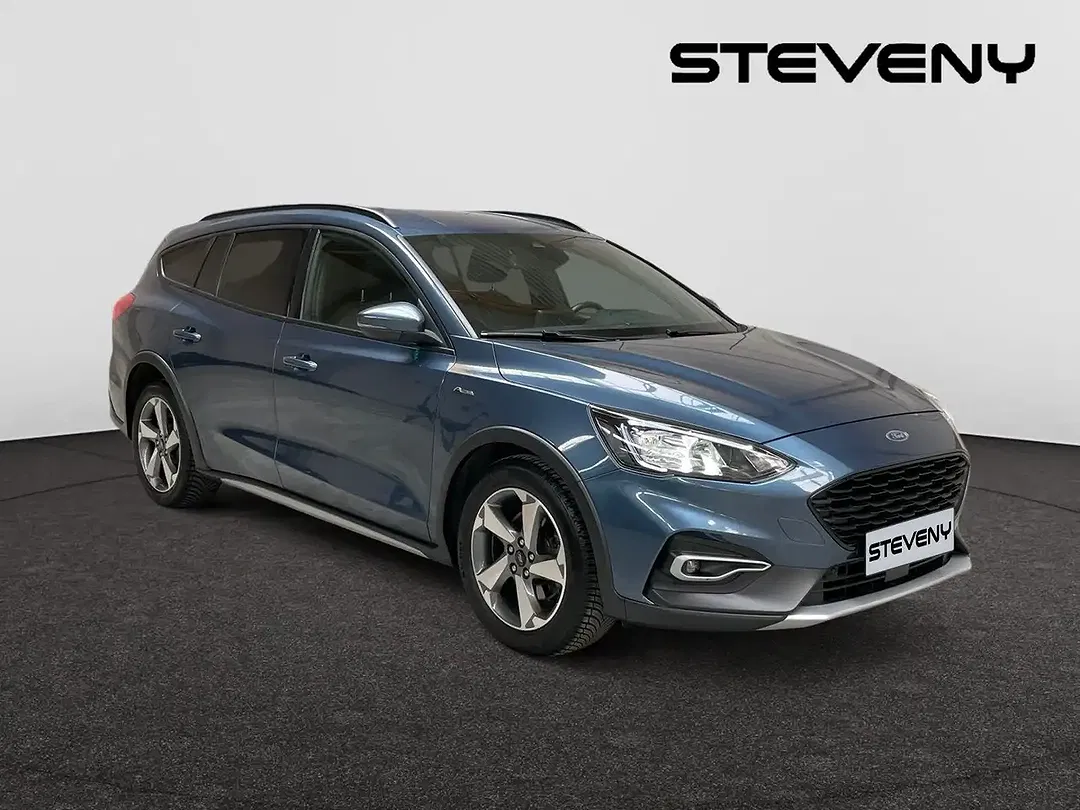 Ford Focus - Thumbnail 2