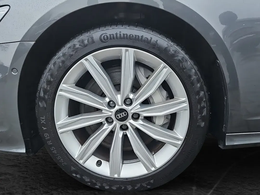 Audi A6 - Thumbnail 5