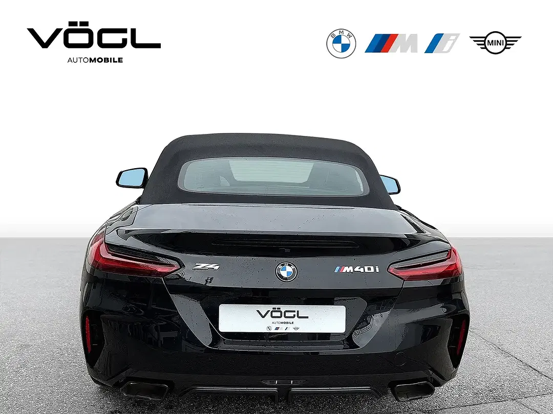 BMW Z4 - Thumbnail 3