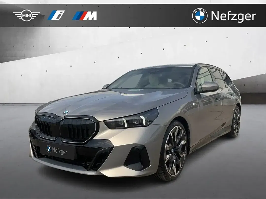BMW 520 - Thumbnail 1