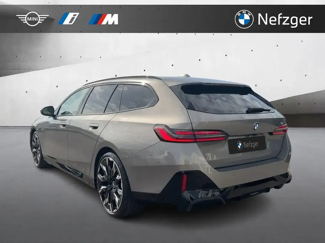 BMW 520 - Thumbnail 3