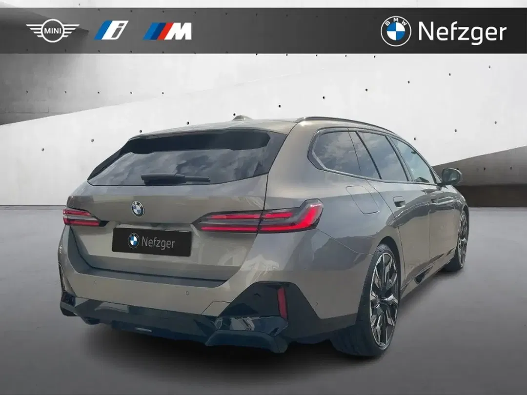BMW 520 - Thumbnail 4