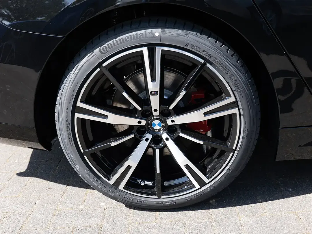 BMW 520 - Thumbnail 11