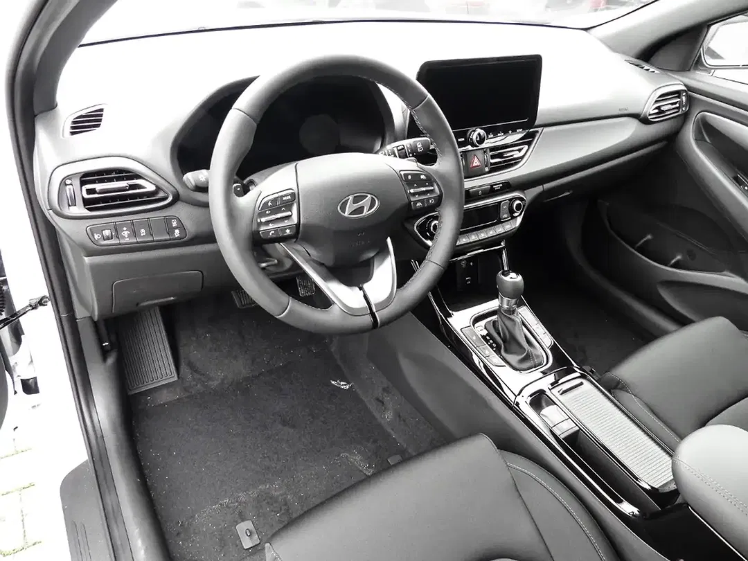 Hyundai i30 - Thumbnail 5