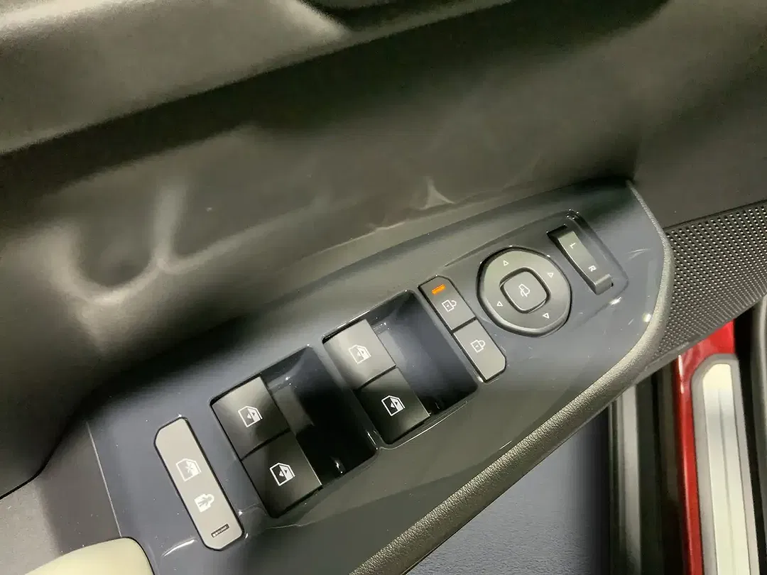 Kia EV5 - Thumbnail 15