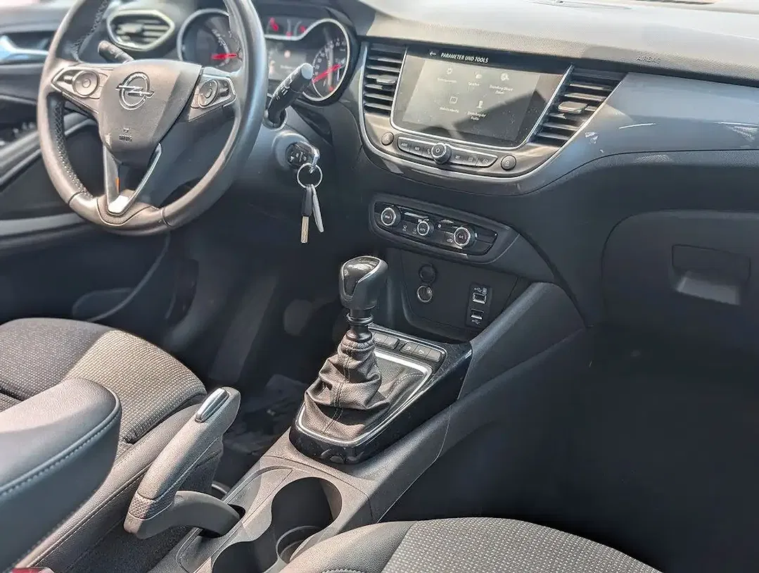 Opel Crossland X - Thumbnail 18