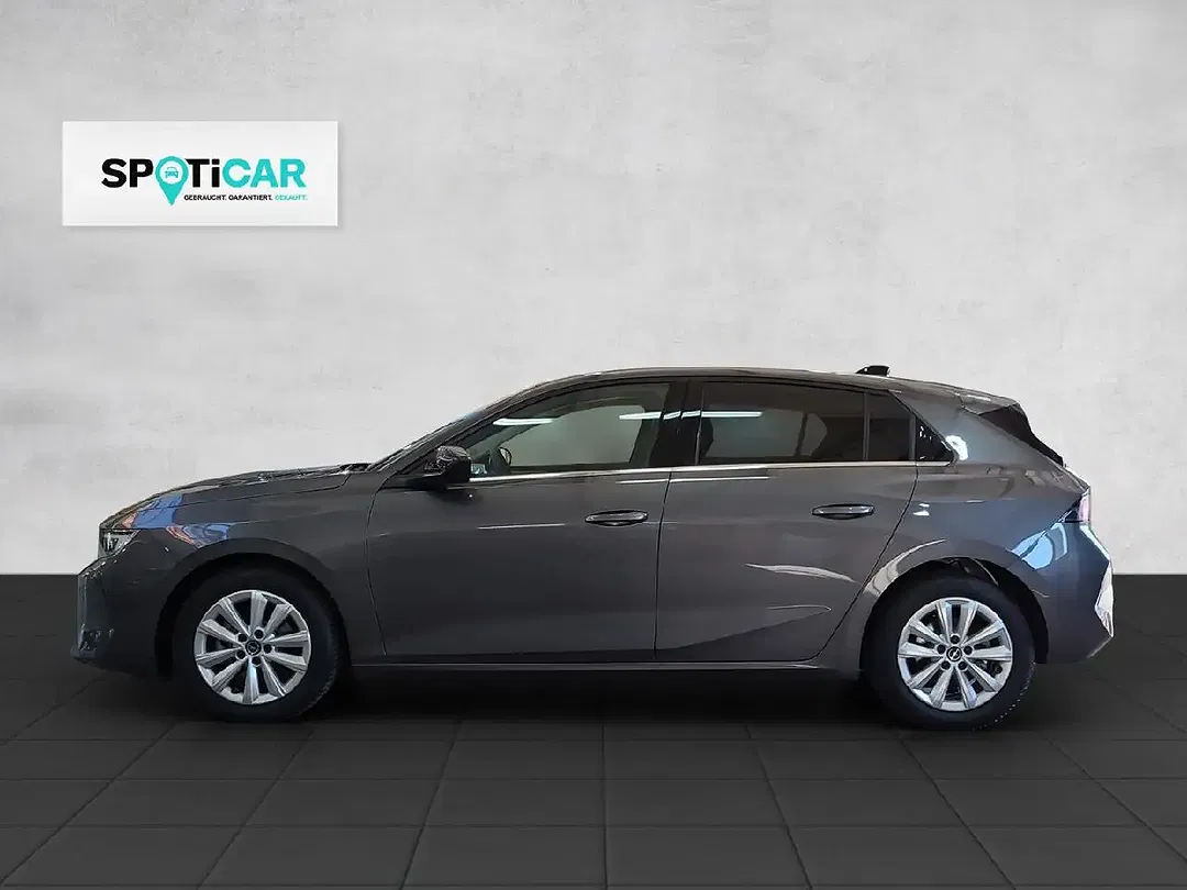 Opel Astra - Thumbnail 3