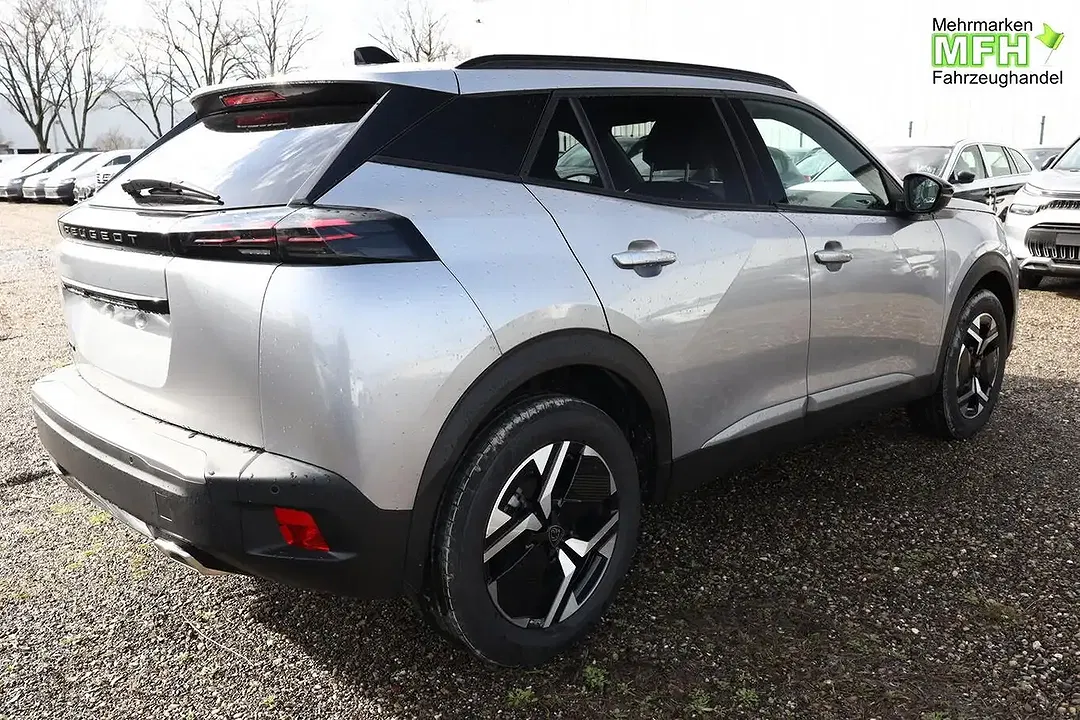 Peugeot 2008 - Thumbnail 2