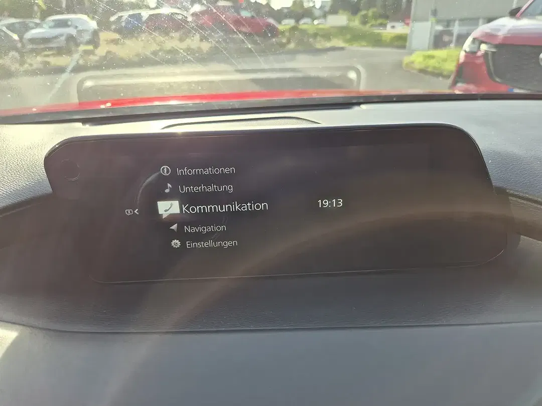 Mazda 3 - Thumbnail 13