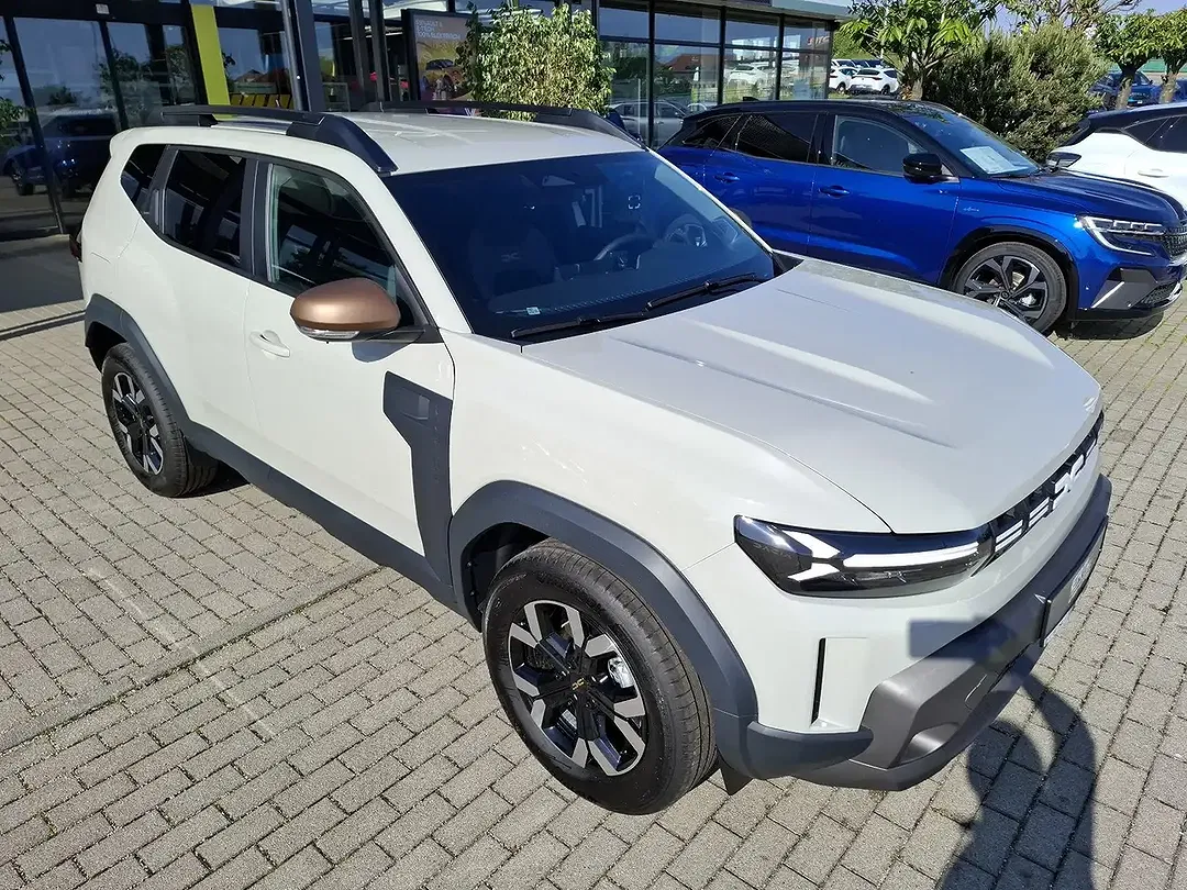 Dacia Duster - Thumbnail 4