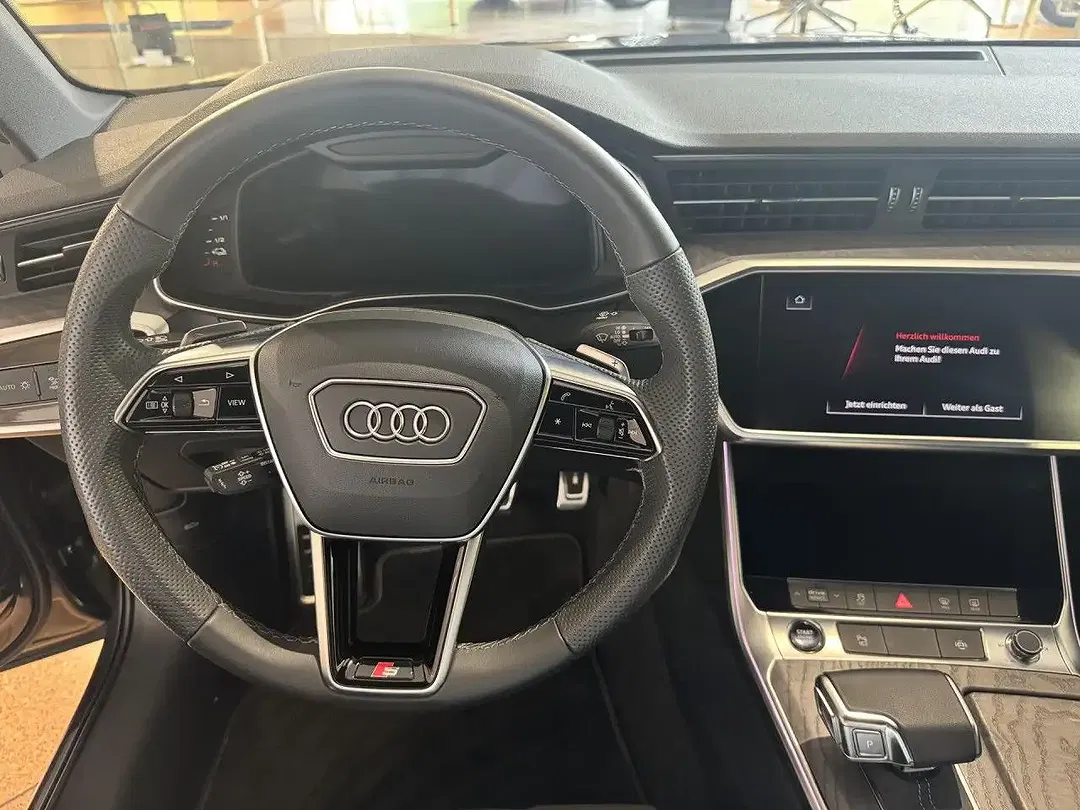 Audi A6 - Thumbnail 10