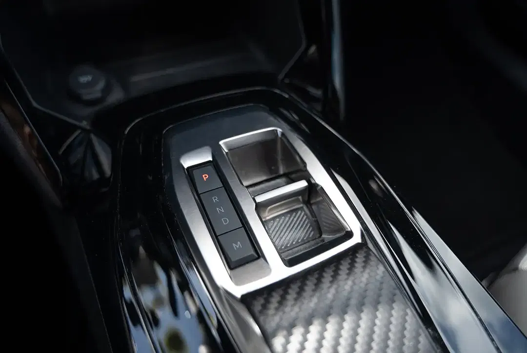Peugeot 2008 - Thumbnail 11