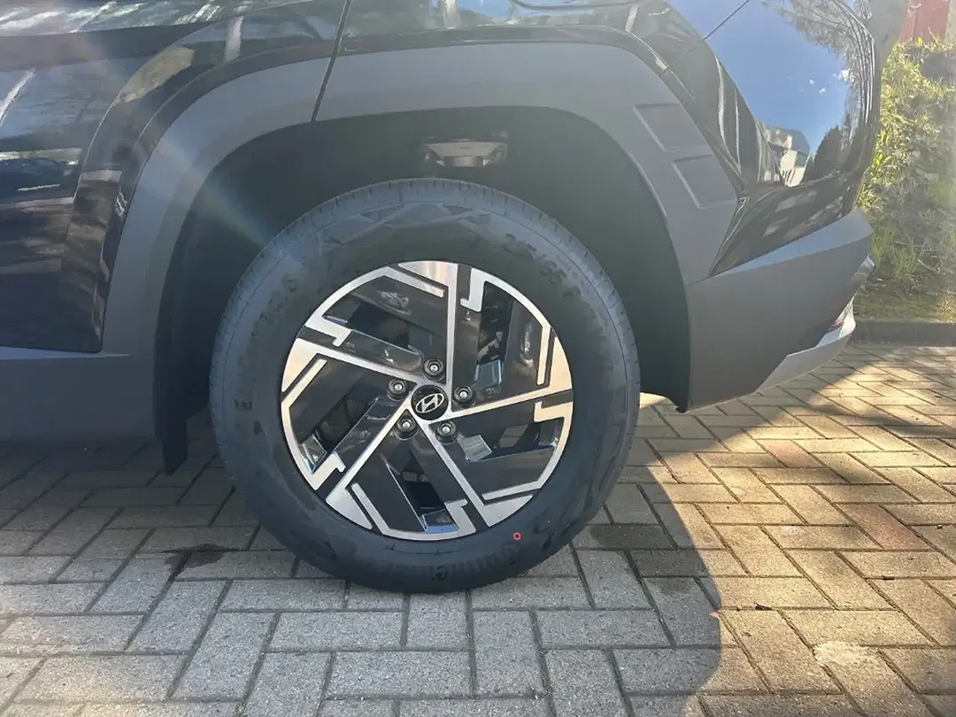 Hyundai TUCSON - Thumbnail 5
