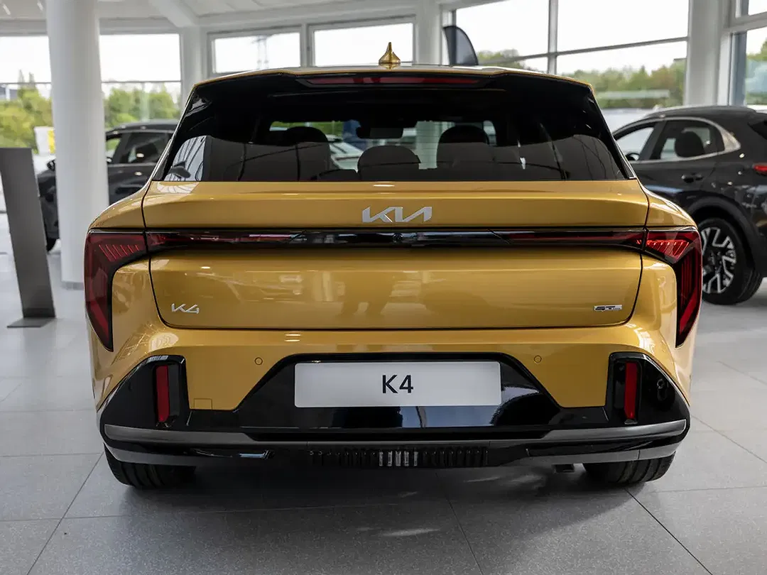 Kia K4 - Thumbnail 6