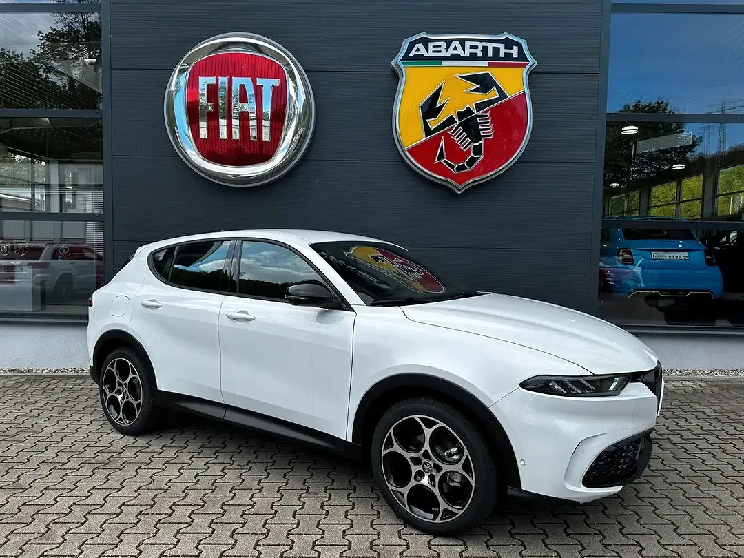 Alfa Romeo Tonale - Thumbnail 1