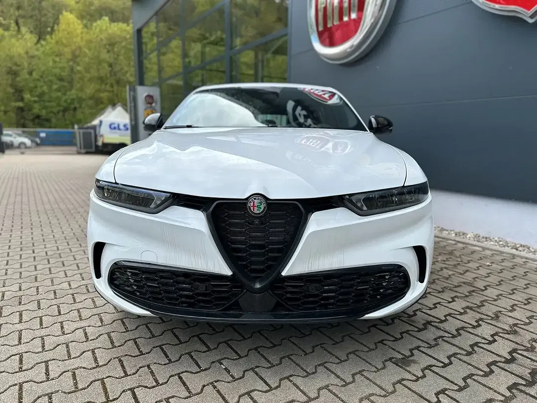 Alfa Romeo Tonale - Thumbnail 3