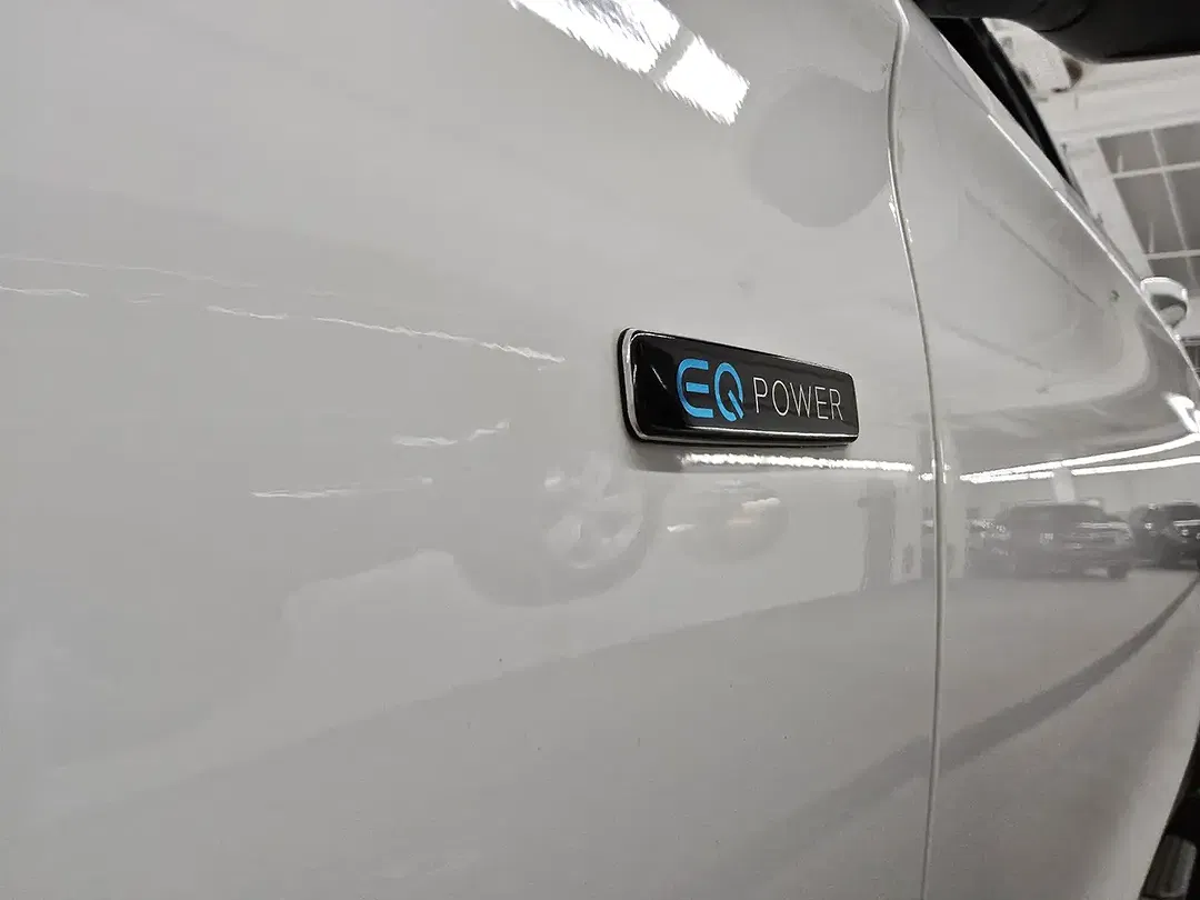 Mercedes-Benz GLC 300 - Thumbnail 10