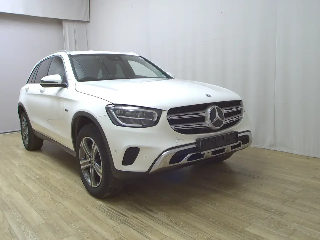 Mercedes-Benz GLC 300 - Afbeelding 1
