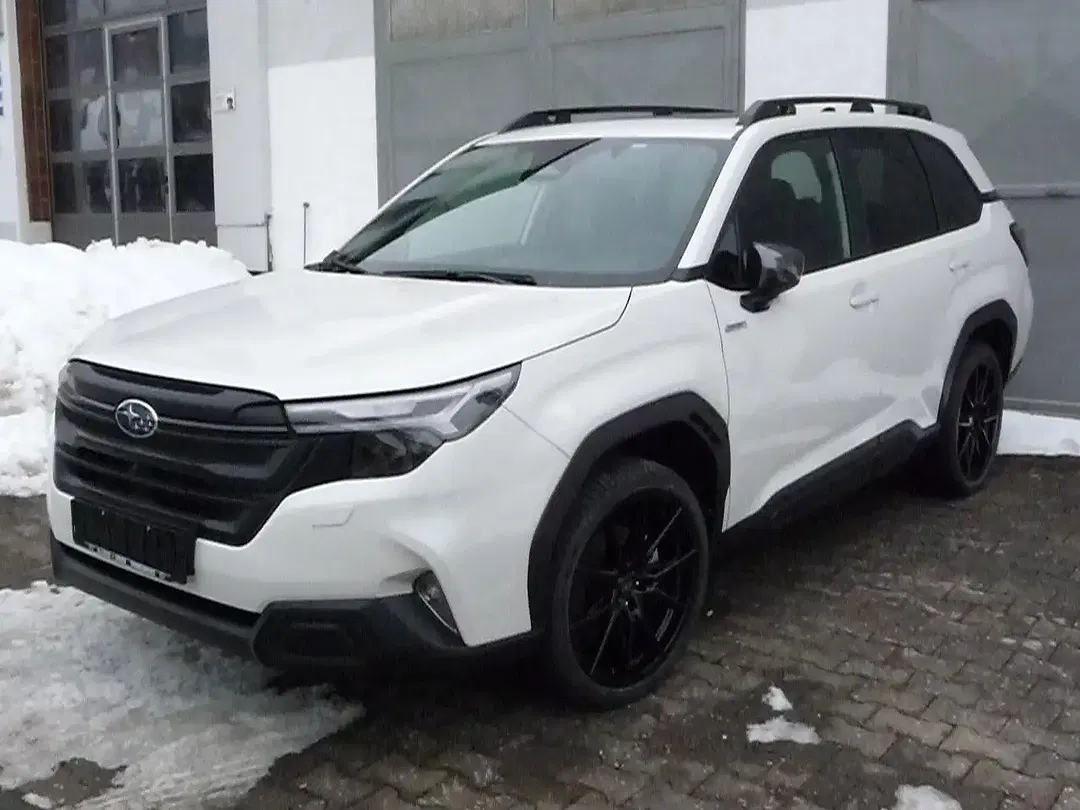 Subaru Forester - Thumbnail 3