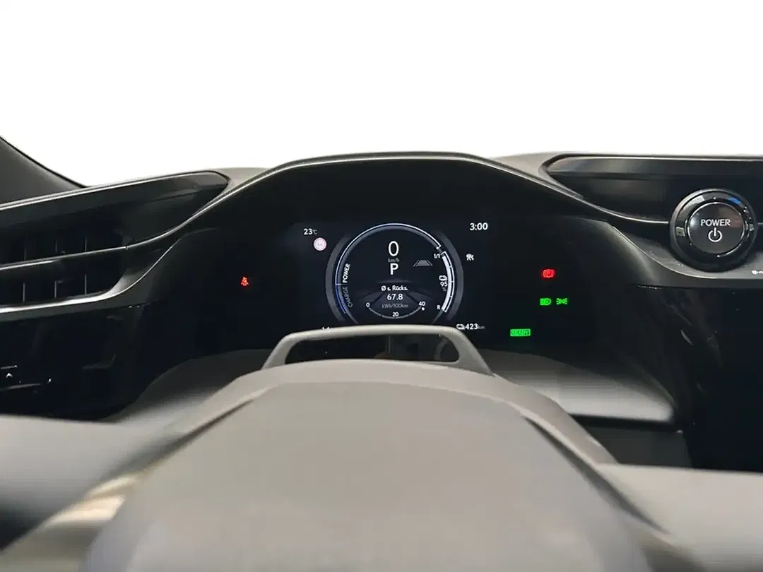 Lexus RZ - Thumbnail 4