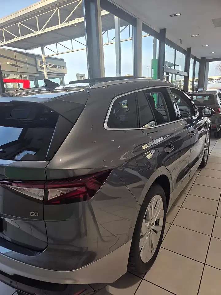 Skoda Enyaq - Thumbnail 5