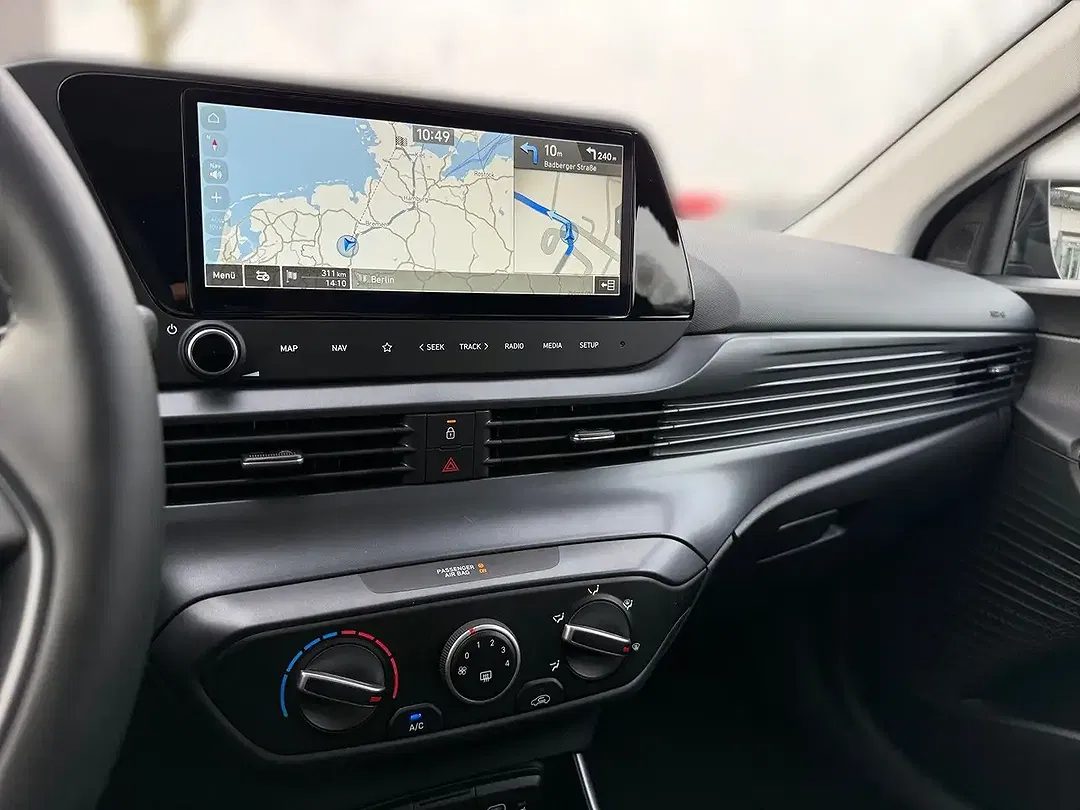 Hyundai i20 - Thumbnail 11