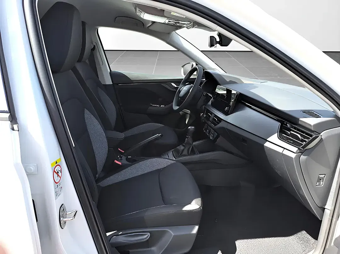 Skoda Scala - Thumbnail 13