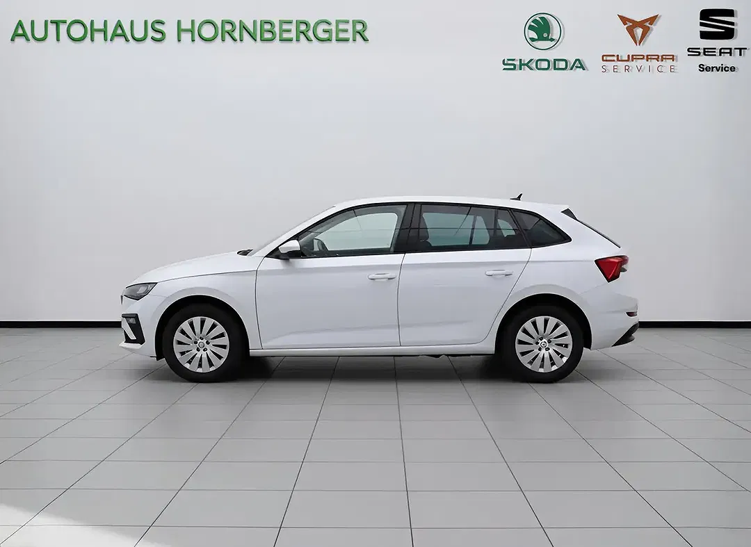 Skoda Scala - Thumbnail 2