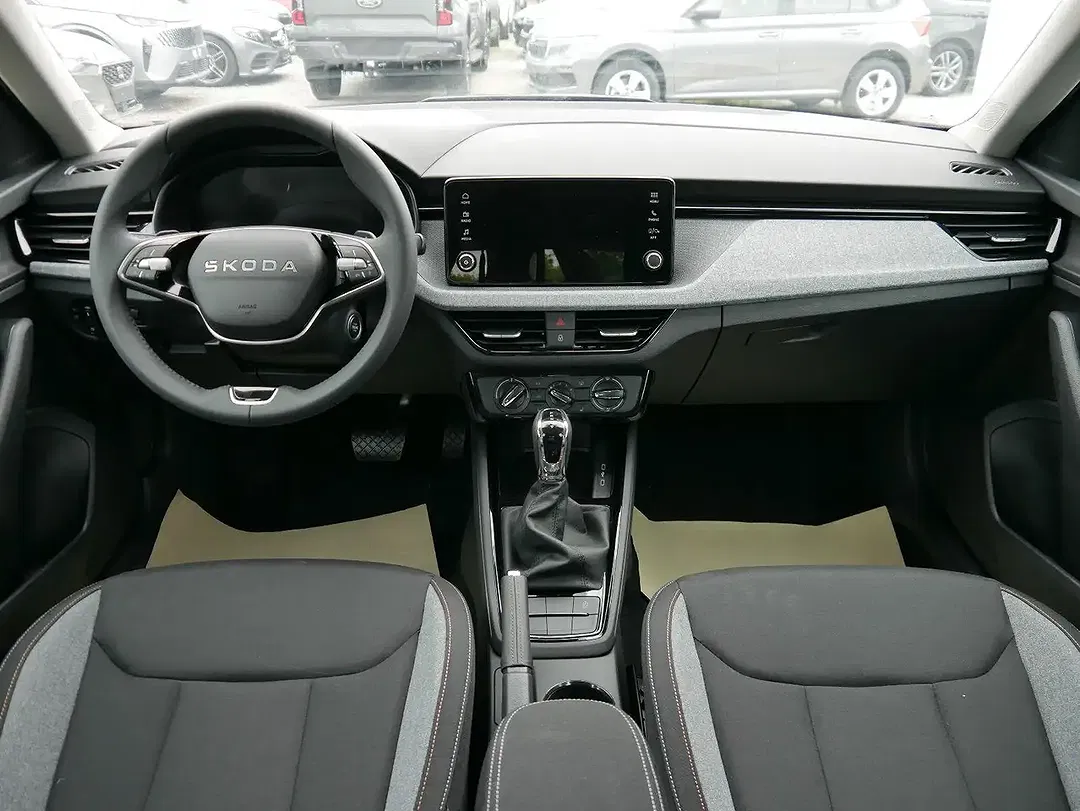 Skoda Kamiq - Thumbnail 11
