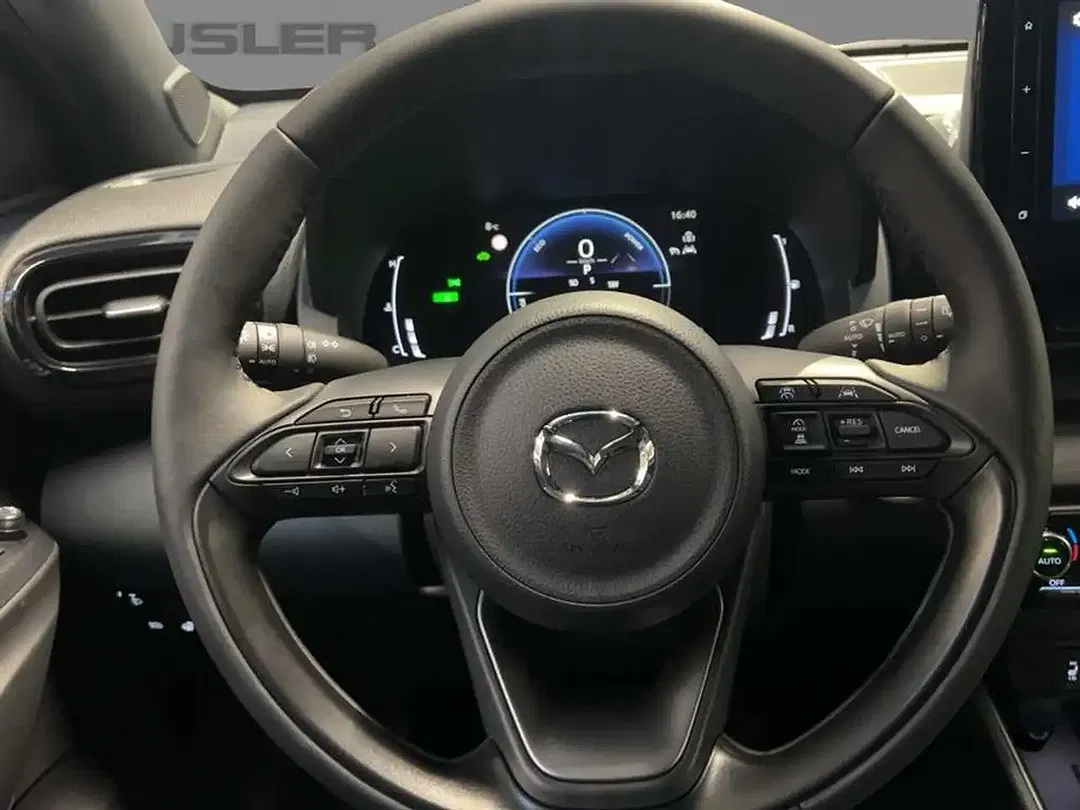 Mazda 2 - Thumbnail 11