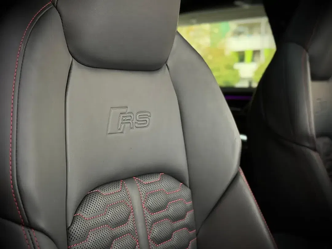 Audi RS7 - Thumbnail 25
