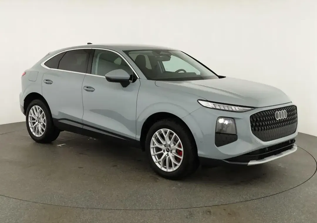 Audi Q3 - Thumbnail 2