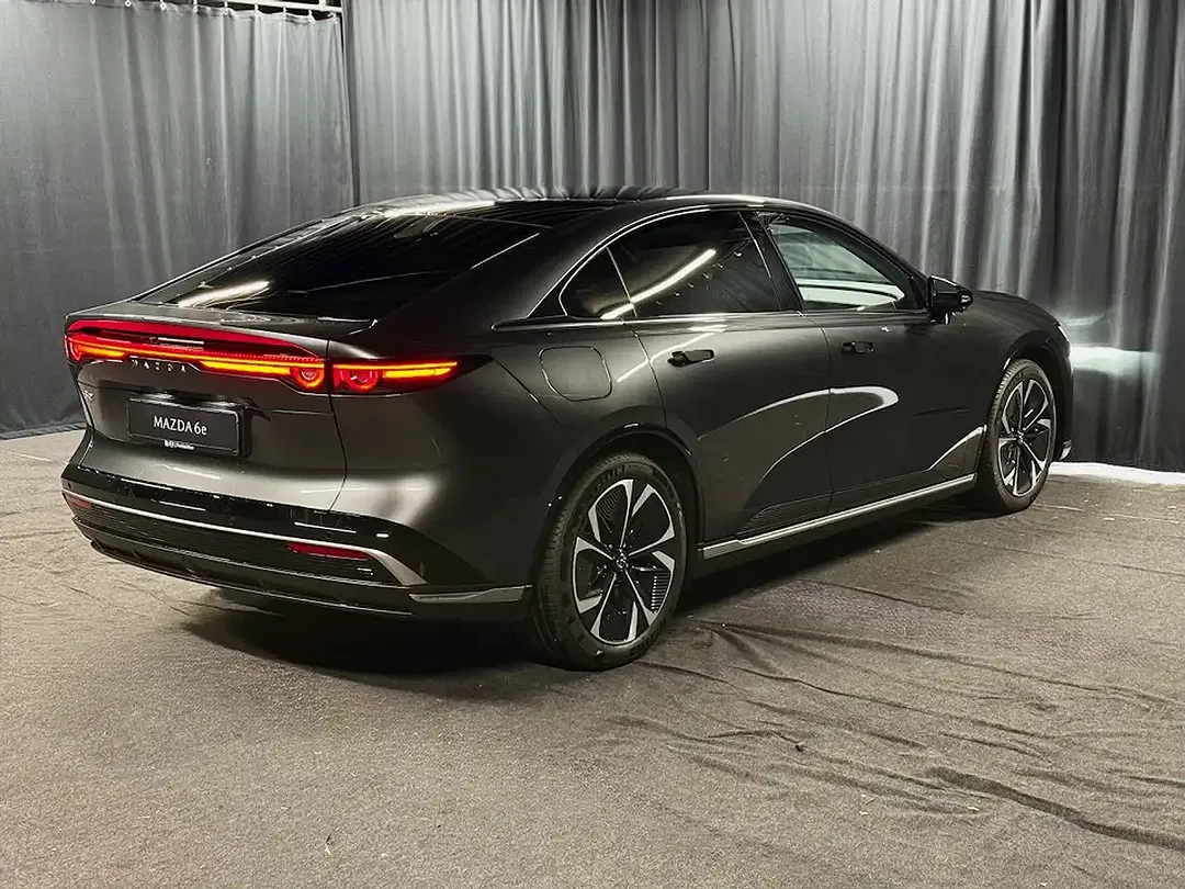Mazda 6e - Thumbnail 8