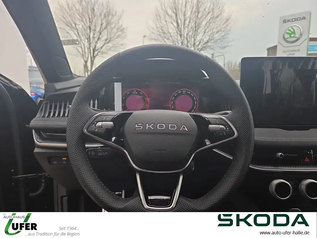 Skoda Superb - Thumbnail 10