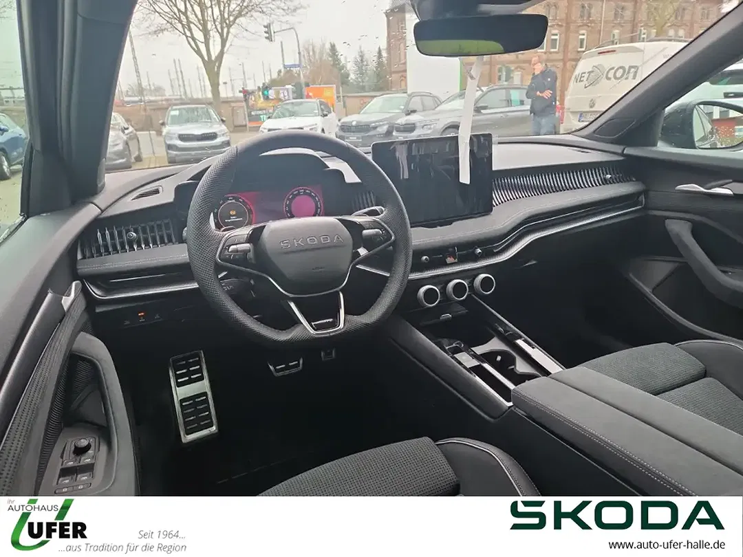 Skoda Superb - Thumbnail 6