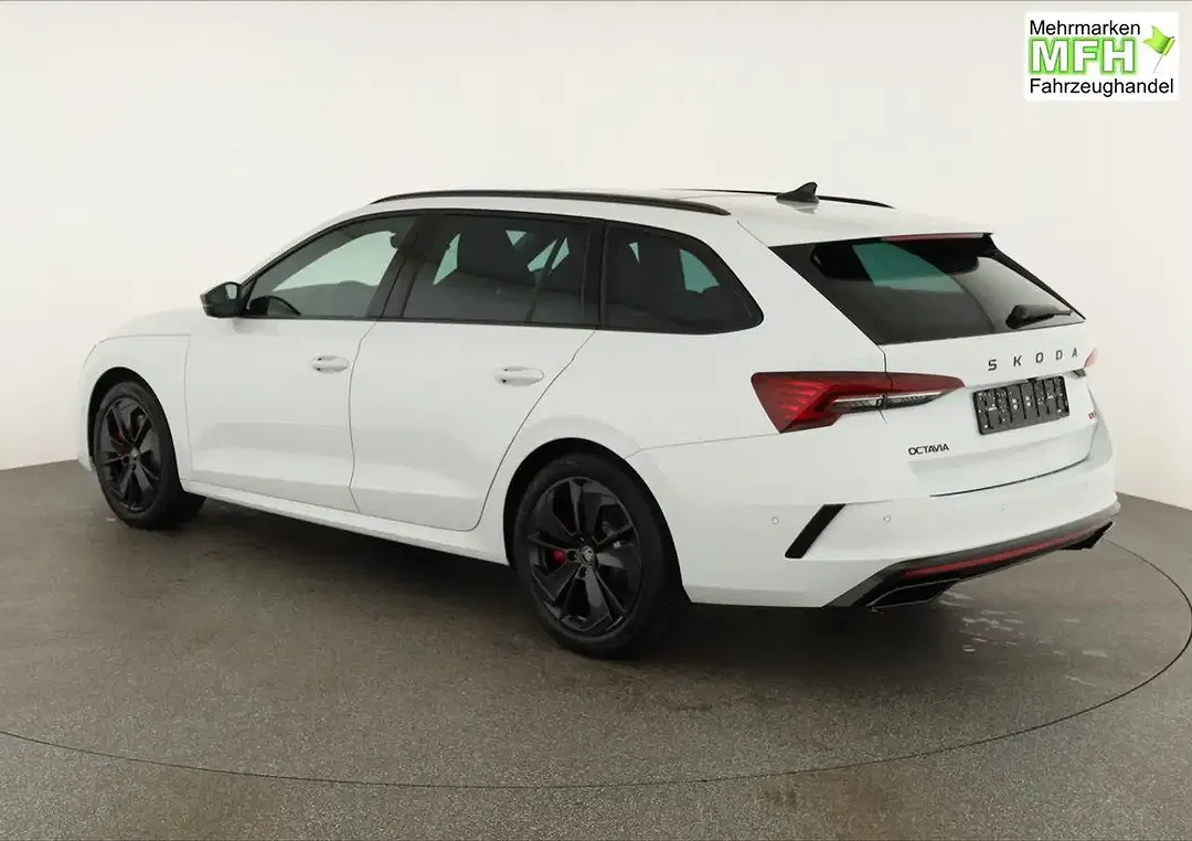 Skoda Octavia - Thumbnail 3