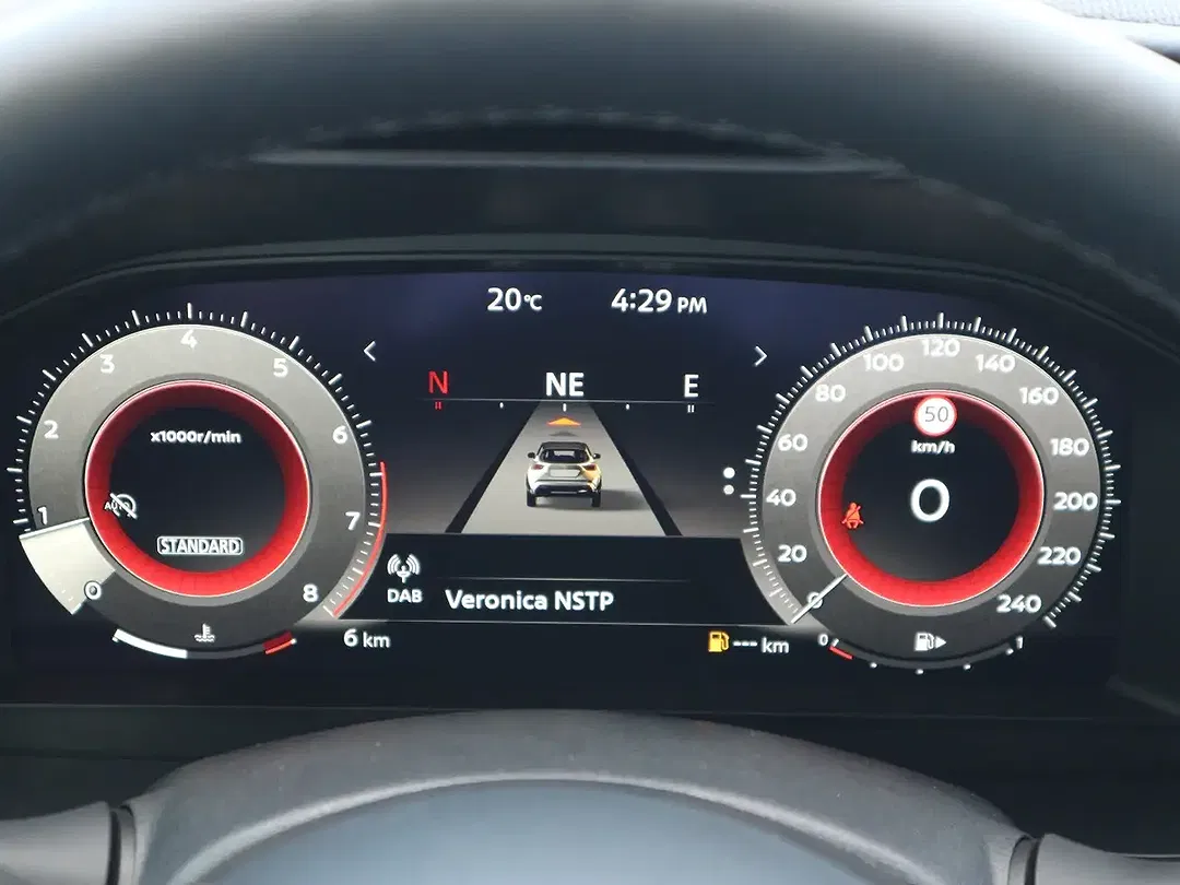 Nissan Juke - Thumbnail 10