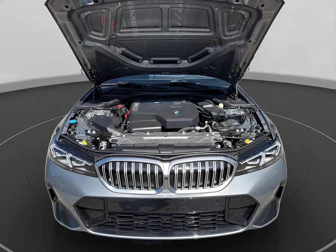 BMW 320 - Thumbnail 13