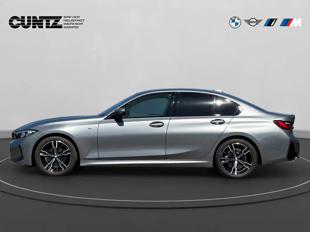 BMW 320 - Thumbnail 8