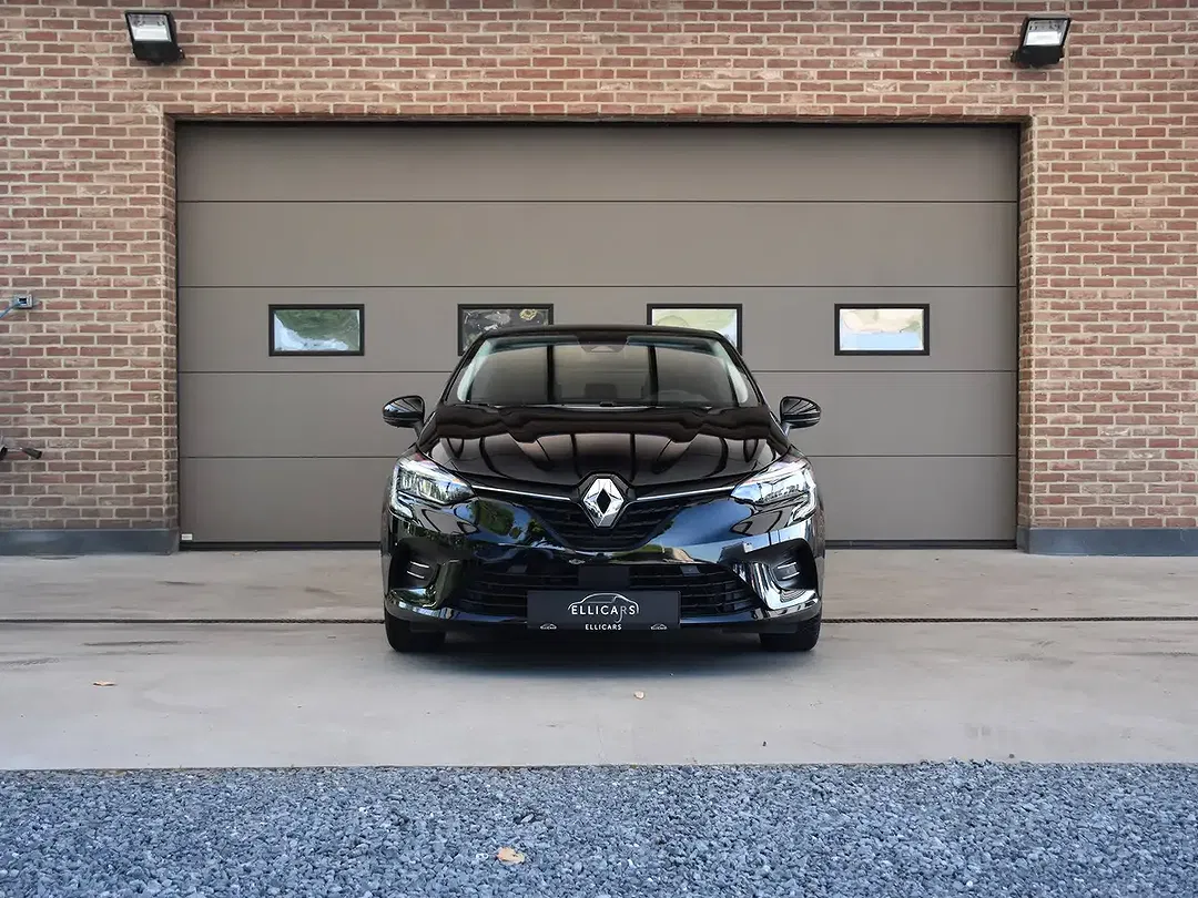 Renault Clio - Thumbnail 2