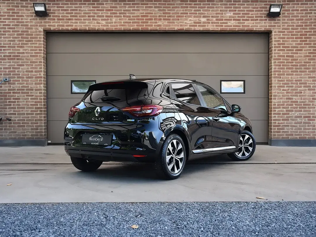 Renault Clio - Thumbnail 5