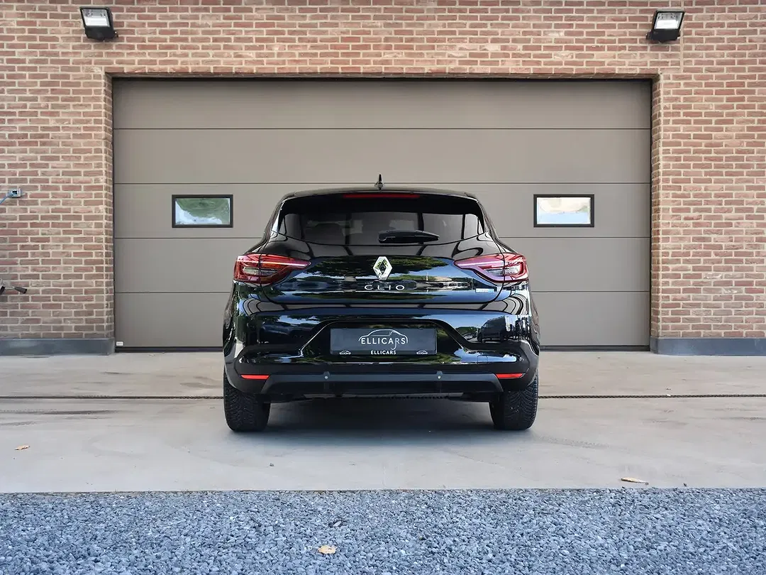 Renault Clio - Thumbnail 6