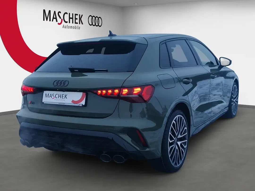 Audi S3 - Thumbnail 5