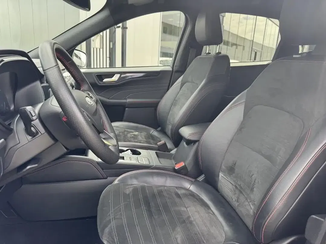 Ford Kuga - Thumbnail 7