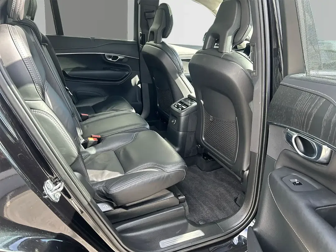 Volvo XC90 - Thumbnail 5