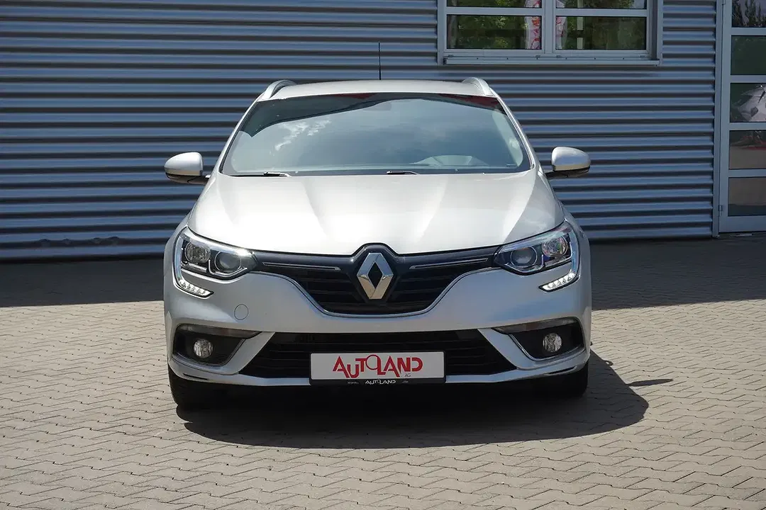 Renault Megane - Thumbnail 2