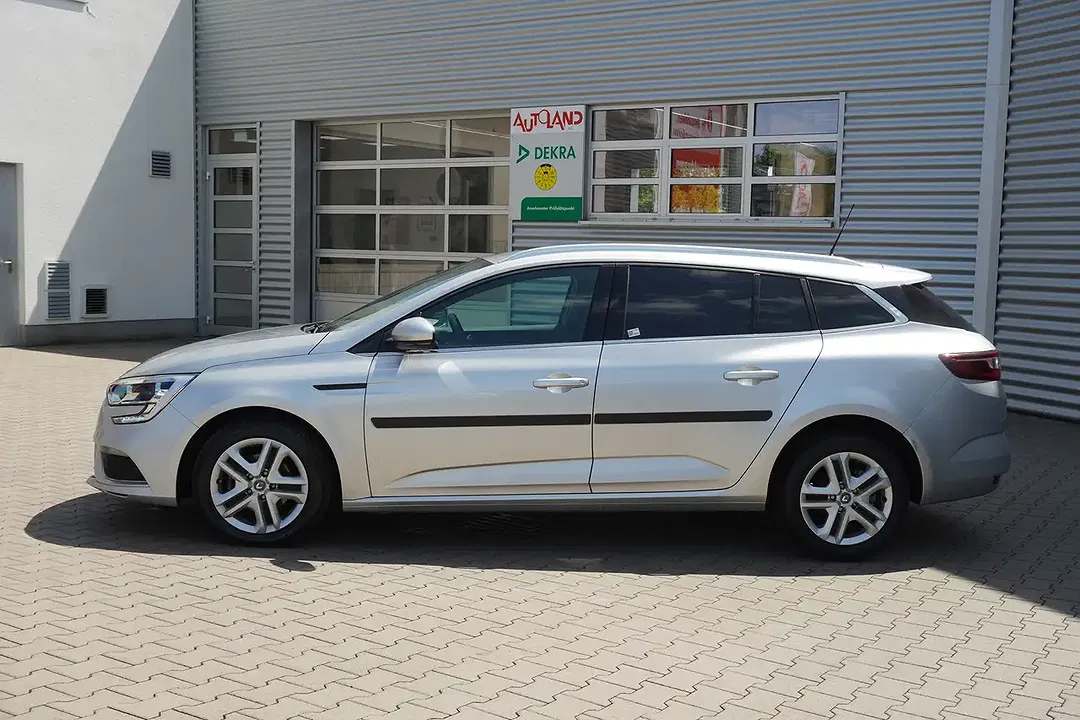 Renault Megane - Thumbnail 8