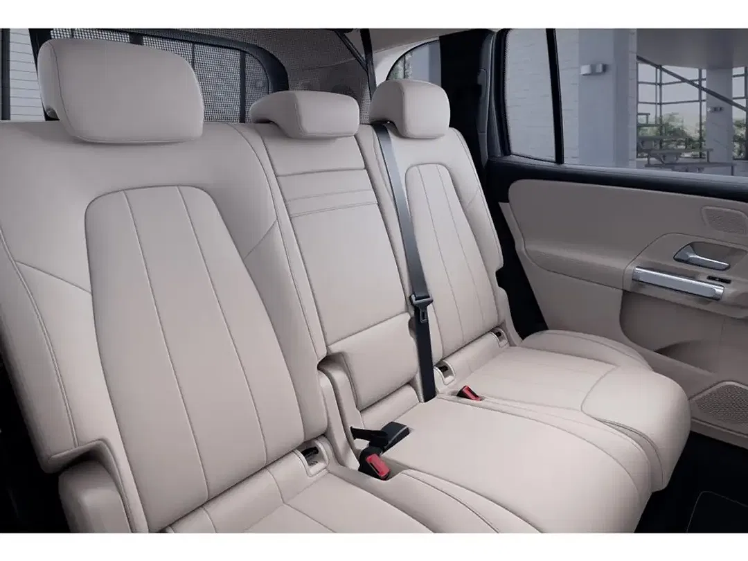 Mercedes-Benz GLB 220 - Thumbnail 9