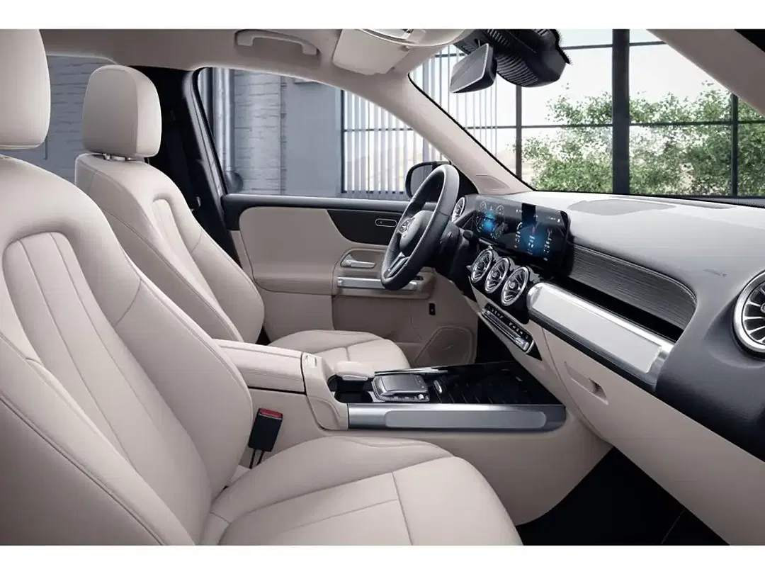 Mercedes-Benz GLB 220 - Thumbnail 8